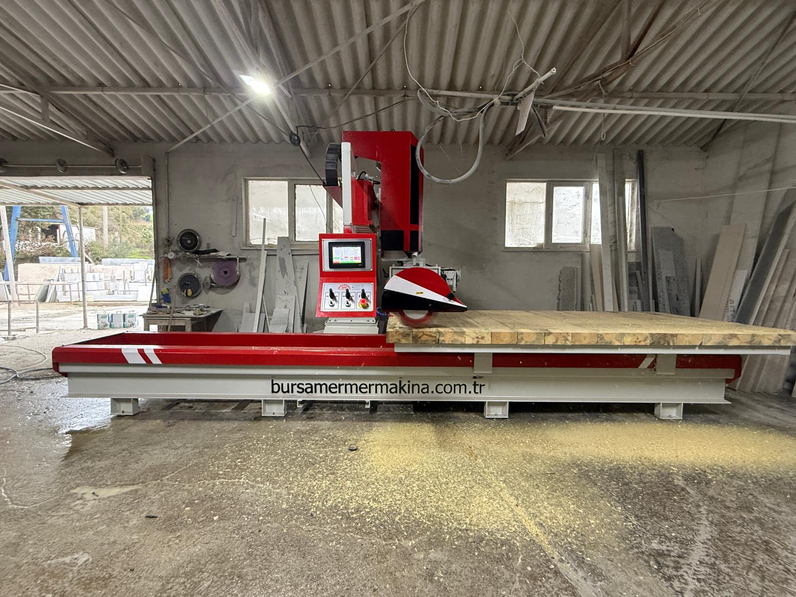 Tam Otomatik 45-90 Dereceli Kapalı Ray Mermer & Granit Kesme Makinası