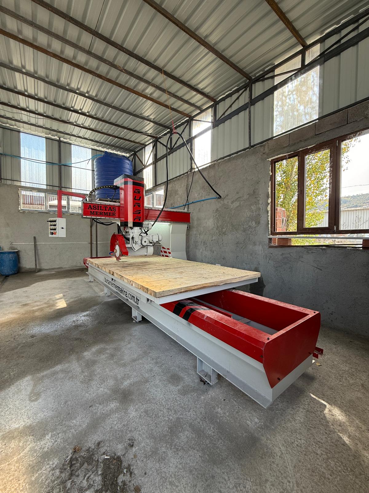 Yarı Otomatik 45-90 Dereceli Kapalı Ray Mermer & Granit Kesme Makinası - Alt Resim 1