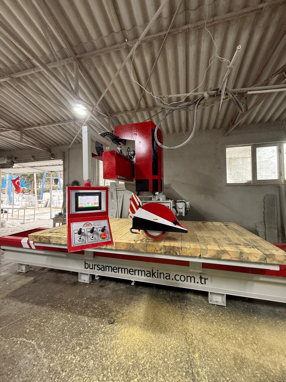 Tam Otomatik 45-90 Dereceli Kapalı Ray Mermer & Granit Kesme Makinası - Alt Resim 1